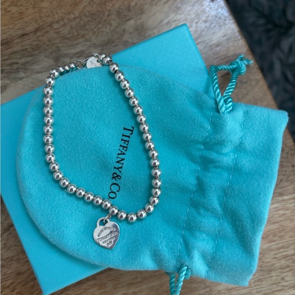 Tiffany & Co. Silver Bracelet with Blue Heart Charm - Picture 3 of 5